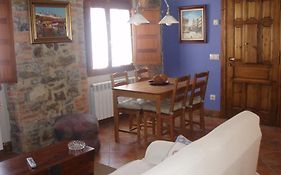 Apartamentos Casa María Juanín